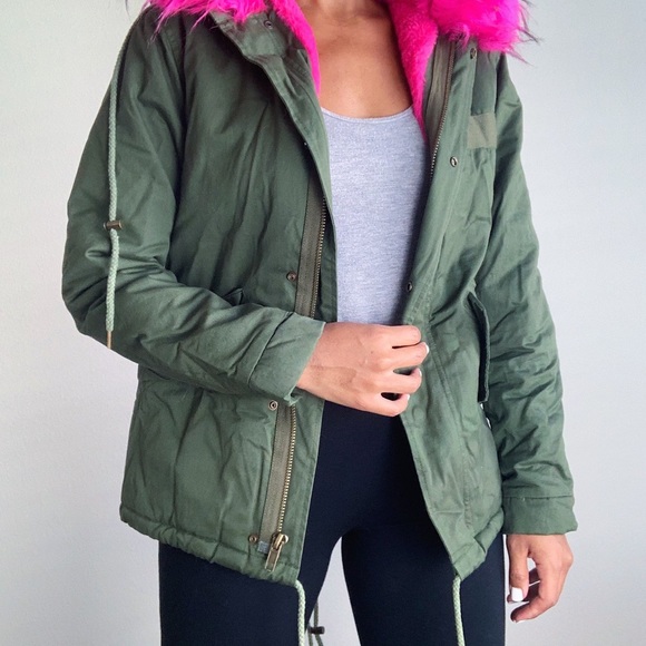 Cargo Jacket with Pink Faux Fur Trim - Picture 2 of 3
